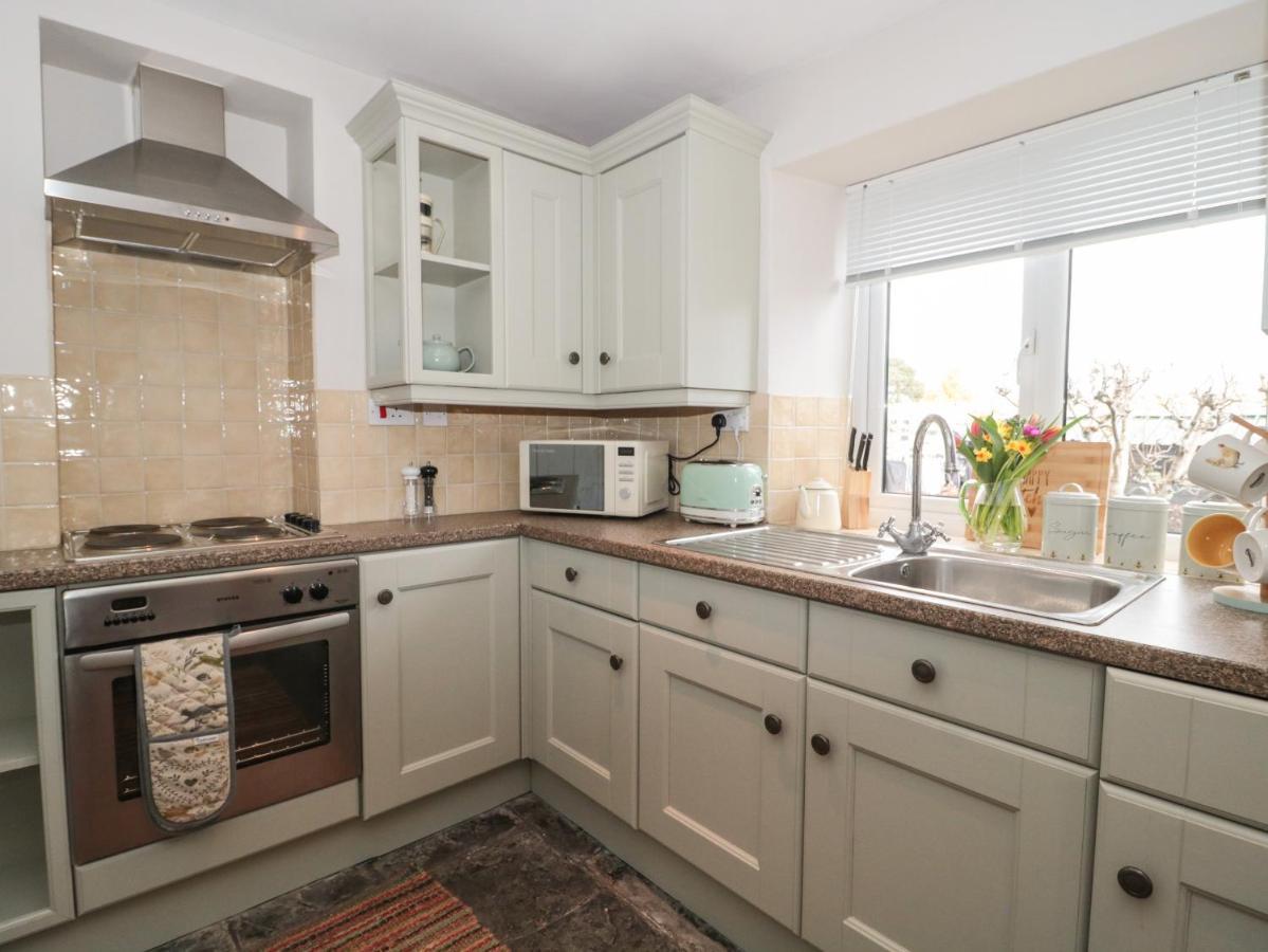 Jasmine Cottage Axminster Exterior photo